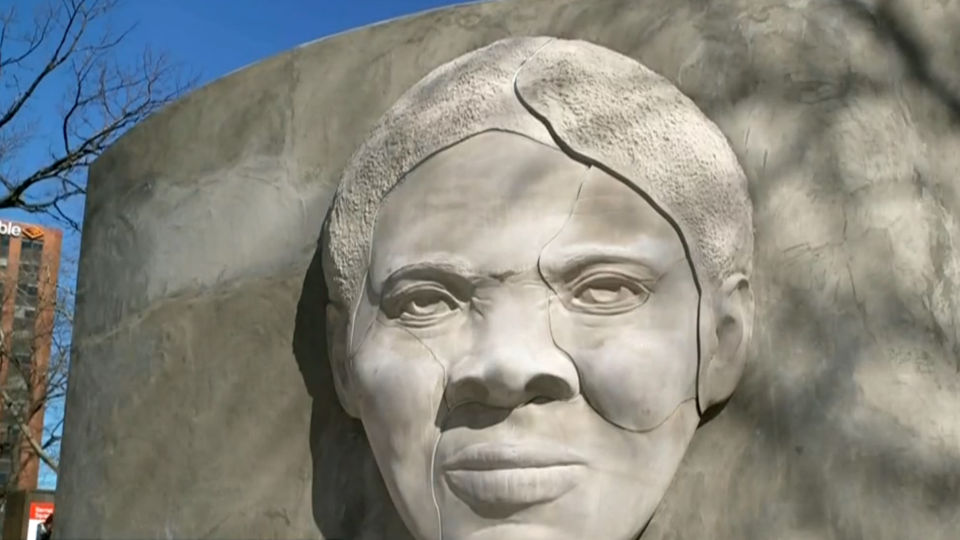 A monument of abolitionist Harriet Tubman unveiled in Newark, New Jersey, on March 9, 2023.   / Credit: CBS News