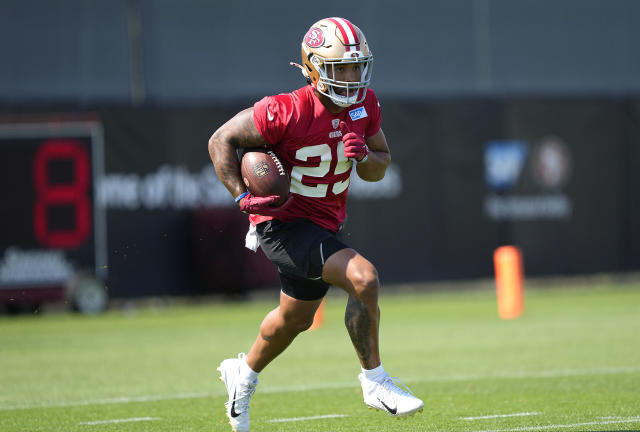 Why 49ers RBs Elijah Mitchell, Jeff Wilson Jr. were out of