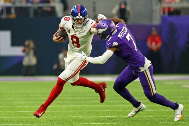 San Francisco 49ers rip New York Giants' QB Daniel Jones and his  'ridiculous' contract 