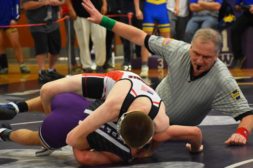 Justin Scanlon of Honesdale advanced all the way to the 127-pound finals at the Lackawanna League wrestling meet.