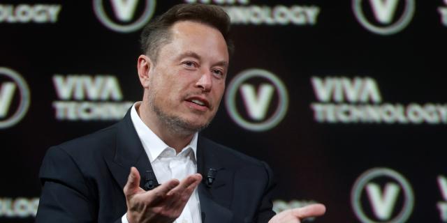 Elon Musk Is World's Richest Person Again After Tesla Stocks Surge 100%