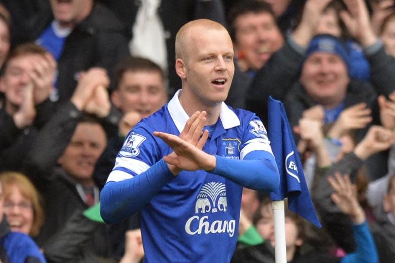 Everton striker Steven Naismith celebrates after scoring the opening goal against Arsenal at Goodison Park in Liverpool on April 6, 2014