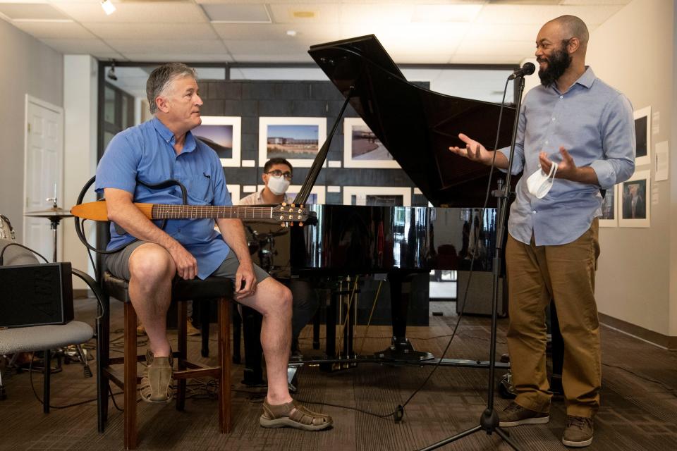 Audience member Rick Haffey and New Mexico Music Commissioner Derrick Lee discuss jazz and musical improvisation during a jazz improvisation workshop — part of the New Mexico Juneteenth Jazz Arts Festival — at the Doña Ana Arts Council on Friday, June 17, 2022.