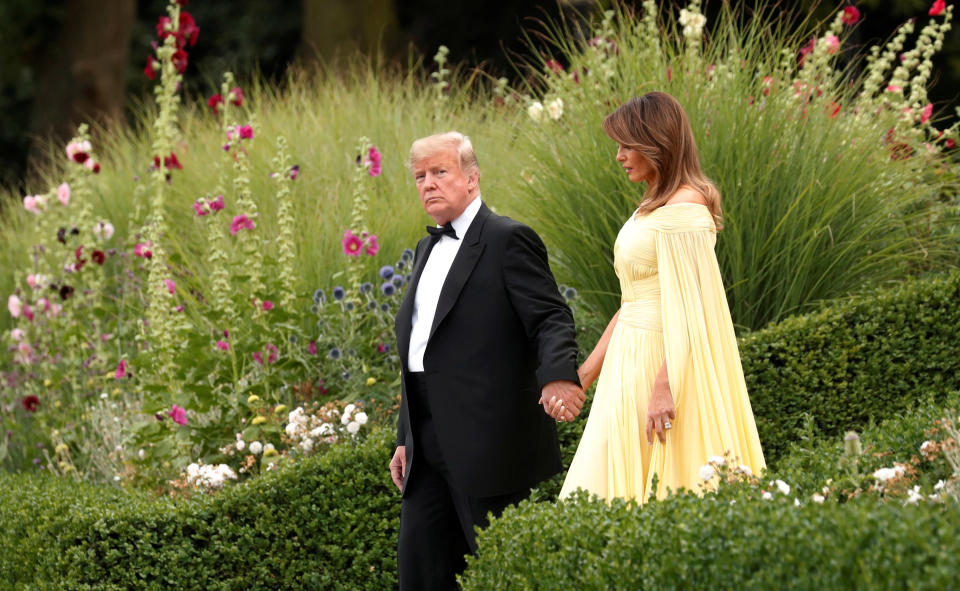<p>President Donald Trump and the first lady Melania Trump leave the U.S. ambassador’s residence, Winfield House, on their way to Blenheim Palace for dinner with Britain’s Prime Minister Theresa May and business leaders, in London, Britain, July 12, 2018. (Photo: Kevin Lamarque/Reuters) </p>