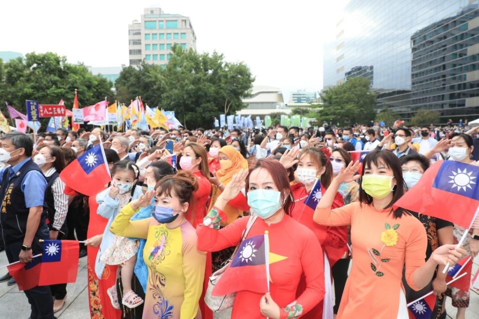 《圖說》台中市國慶升旗典禮。