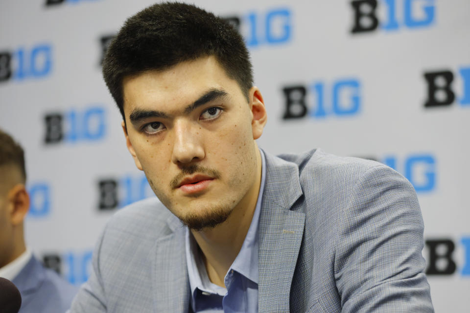 Purdue center Zach Edey answers questions during Big Ten NCAA college basketball Media Days Tuesday, Oct. 10, 2023, in Minneapolis. (AP Photo/Bruce Kluckhohn)