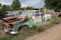 <p>We would be very surprised if this 1958 Studebaker President has survived a recent cull at the South Dakota junkyard we found it in. It’s one of only 5000 Presidents that were sold that year, and the chances of the yard finding anyone looking for parts for such an unusual car are pretty remote. For this reason, sadly it’s probably worth more dead than alive.</p>