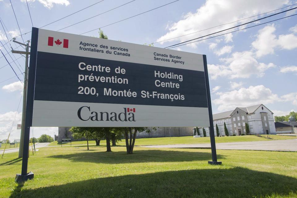 The CBSA immigrant holding centre in Laval, Que. Many people in immigration detention are survivors of armed conflict and persecution and have experienced innumerable traumas and human rights abuses. THE CANADIAN PRESS/Graham Hughes