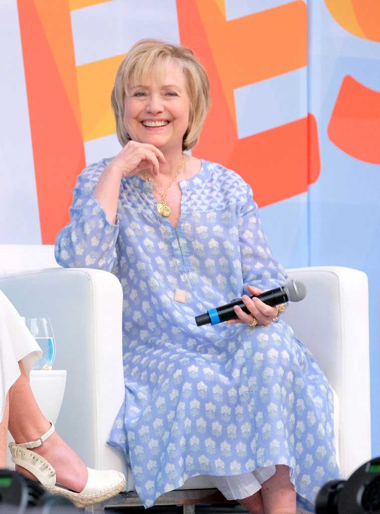 Hillary Clinton wears Anita Dongre Erisha Tunic to Ozy Fest on July 21, 2018 in New York. (Photo: courtesy of Anita Dongre)