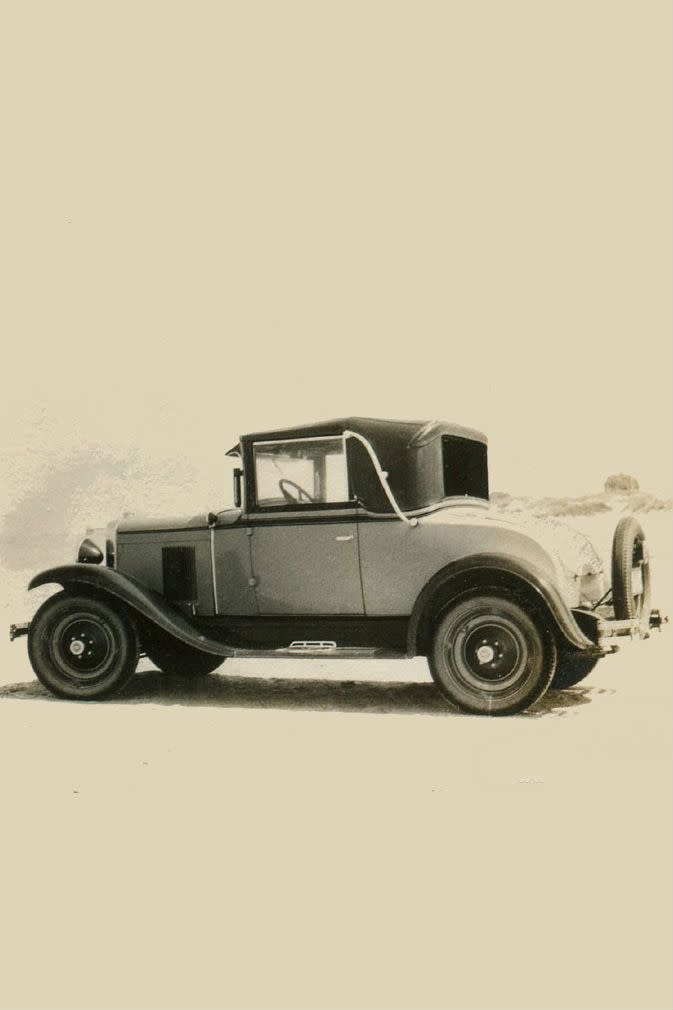 1929: Chevrolet Series AC International