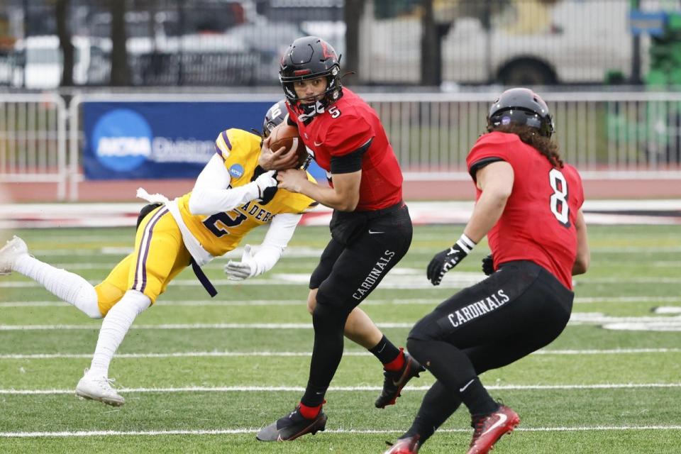North Central College sophomore quarterback Luke Lehnen, a Chatham Glenwood graduate, helped vault the Cardinals to the NCAA Division III national title on Friday, Dec. 16, 2022.
