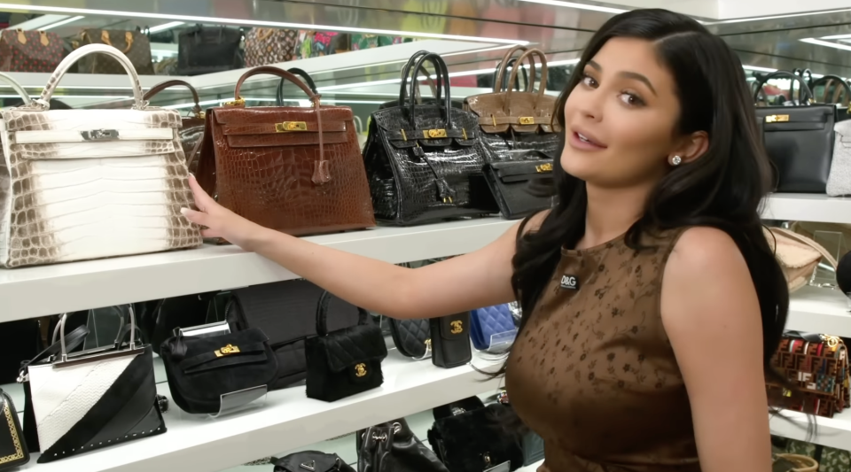 Kylie Jenner珍稀愛馬仕收藏：全球最貴的Himalaya喜馬拉雅柏金包！圖片來源：Kylie Jenner youtube