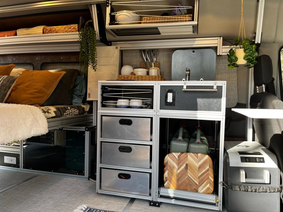 An example of the 2023 Ford Transit Trail interior.