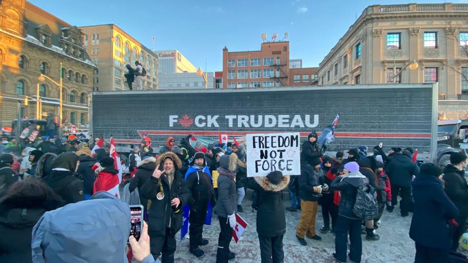 A so-called freedom convoy truck parked in downtown Ottawa during the 2022 protests. (Gary A Corcoran Arts / Shutterstock)