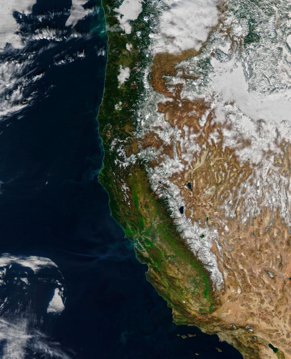 Satellite image of the California coastline on 23 January 2022 (NASA)