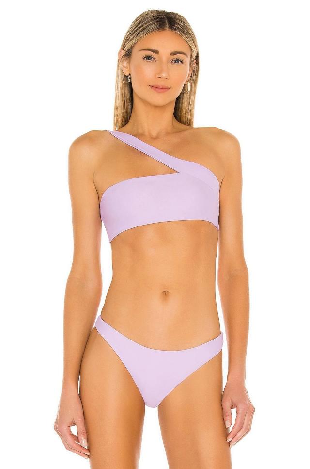 If You Have A Small Bust, I Just Found Your New Favorite Swimsuit