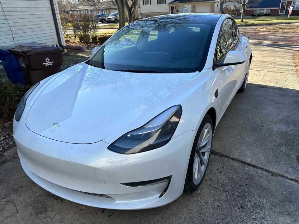 Tesla Model 3 Hertz rental