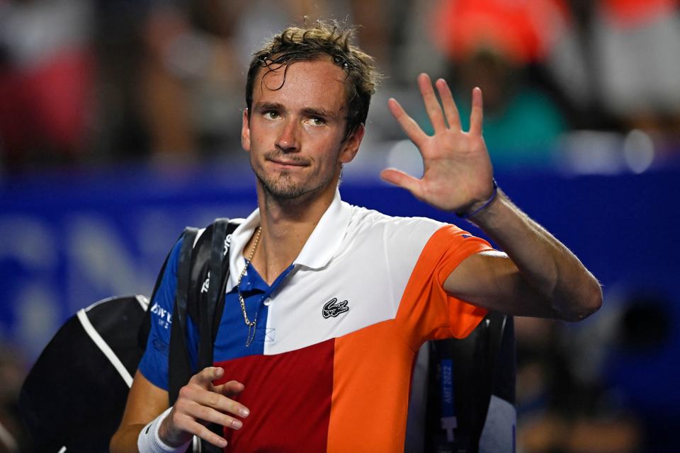 Russia's Daniil Medvedev leaves after his Mexico ATP Open 500 men's singles semi-final tennis match against Spain's Rafael Nadal at the Arena GNP, in Acapulco, Mexico, on February 25, 2022. (Photo by PEDRO PARDO / AFP) (Photo by PEDRO PARDO/AFP via Getty Images)