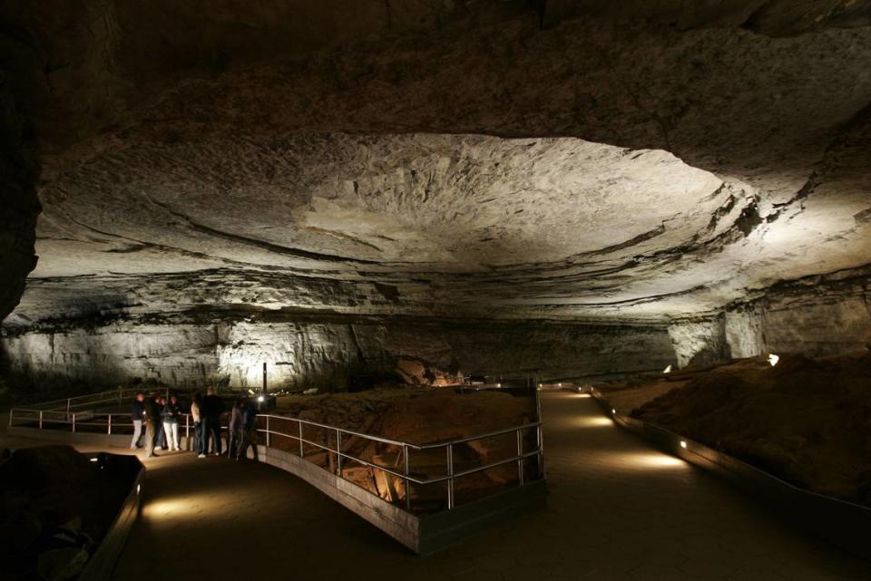 Just inside the Natural Entrance, an area known as the Rotunda is one of the primary features that is easy to get to at Mammoth Cave National Park near Cave City, Ky., on Wednesday, November 2, 2005. David Stephenson/Staff. Keyword: Dr. Thomas D. Clark’s list of Kentucky Top Ten places