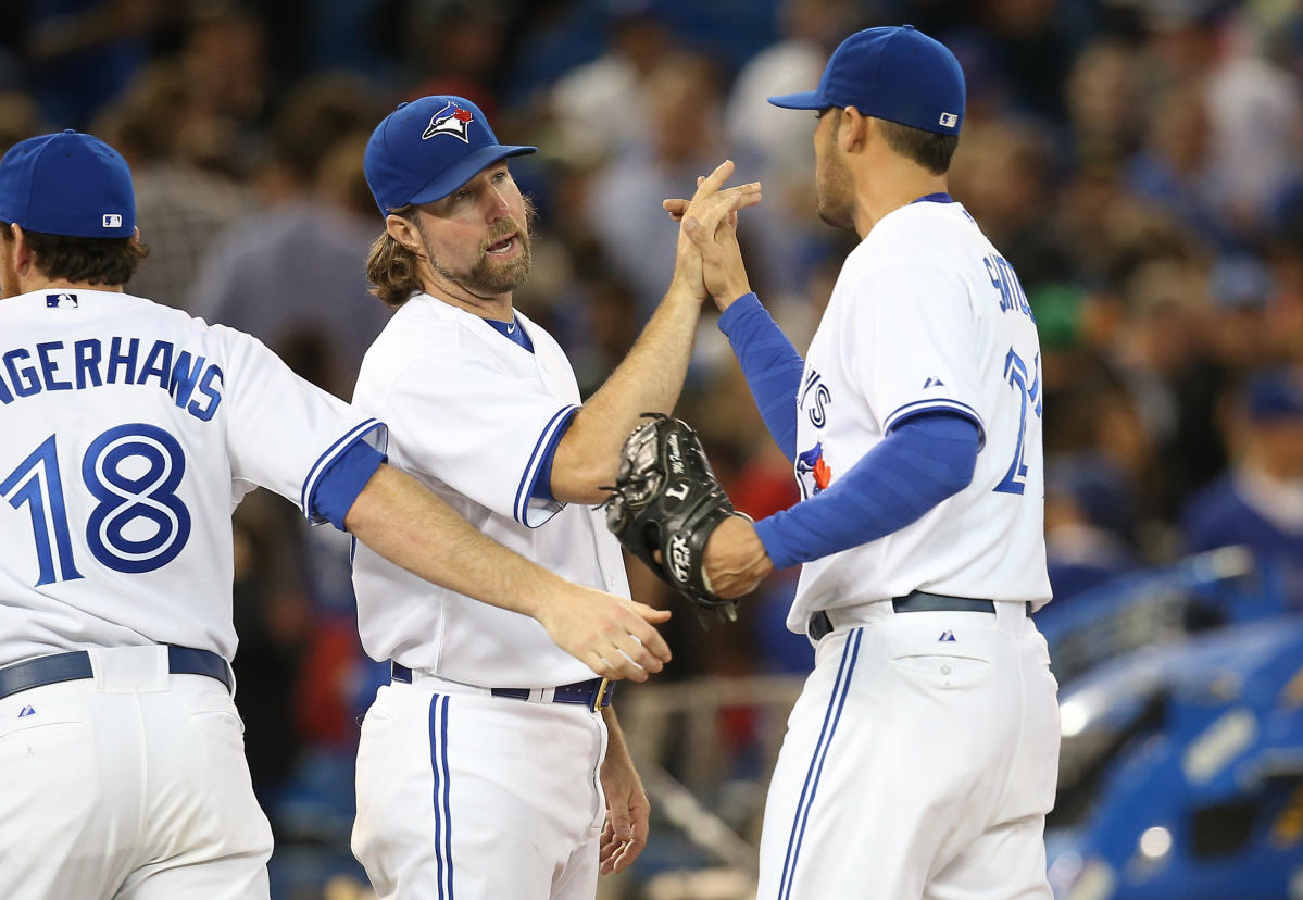 R.A. Dickey reflects on Blue Jays tenure in return to Toronto - The Athletic