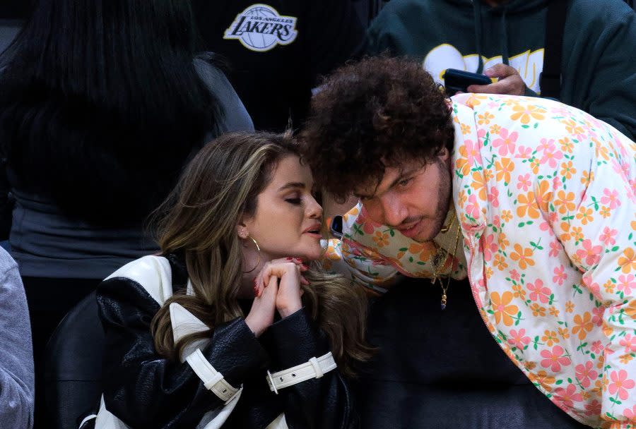 Feature Selena Gomez and Benny Blanco Debut as a Couple Featured Courtside PDA at Lakers Game