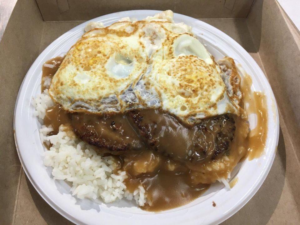 Loco Moco, Rainbow Drive-In (Honolulu, Hawaii)