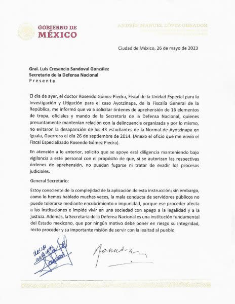 López Obrador manda una carta al secretario de la Defensa Nacional, Luis Cresencio Sandoval, para pedir apoyo con las órdenes de aprehensión contra 16 militares que quiere activar Rosendo Gómez Piedra, sustituto de Trejo, en la Unidad de Ayotzinapa