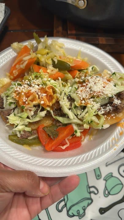 Food from Antojitos La Chapina (Courtesy Jorge Jimenez)