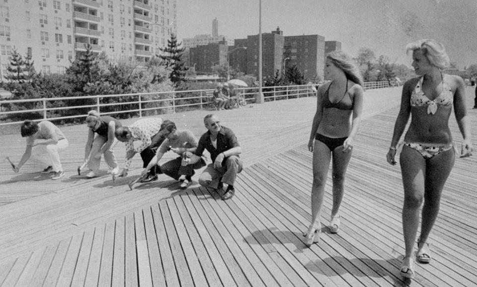 1974: Coney Island, New York