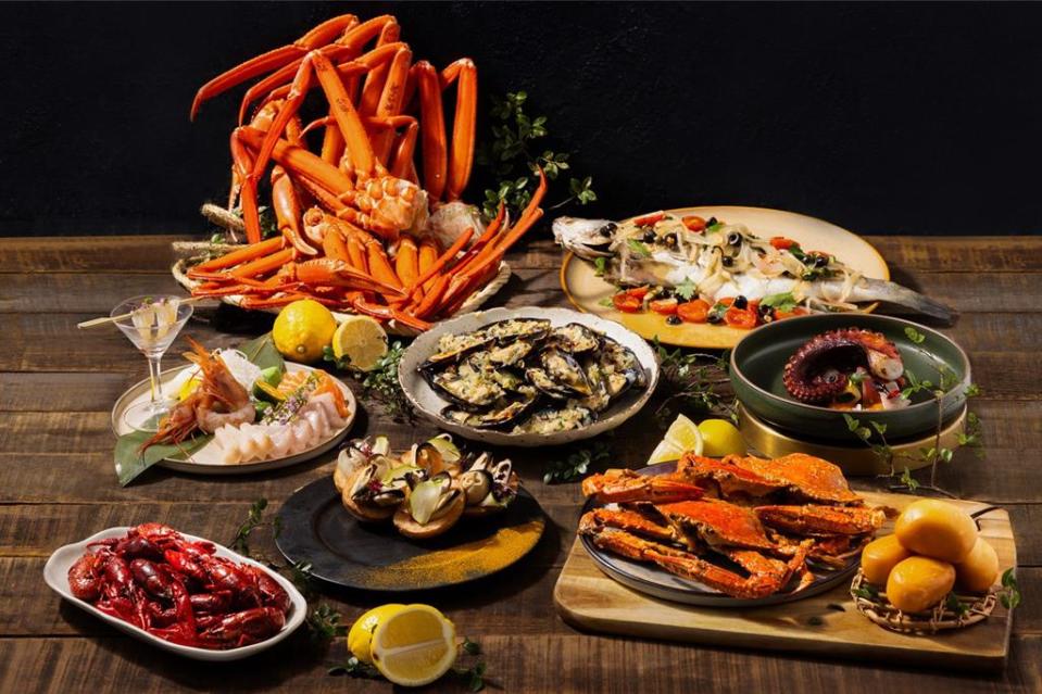 COZZI Blu和逸飯店·桃園館_Cozzi Market即日起推出全新特色企劃「春之鮮物」，當旬新鮮海鮮，結合特色異國料理手法，滿足饕客的味蕾 。圖／COZZI Blu和逸飯店·桃園館提供