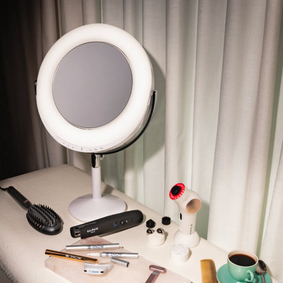 Ilios Beauty Ring Mirror & Ring Light