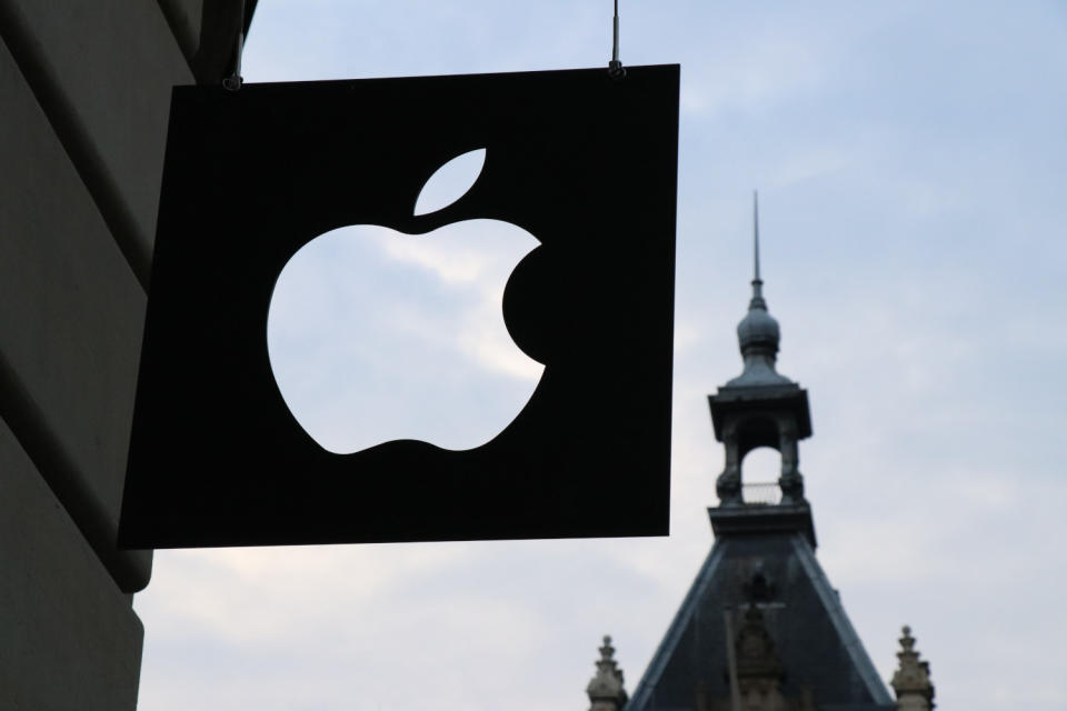 Apple est dans les starting blocks pour le Black Friday (Photo : Medhat Dahout pour Unsplash)