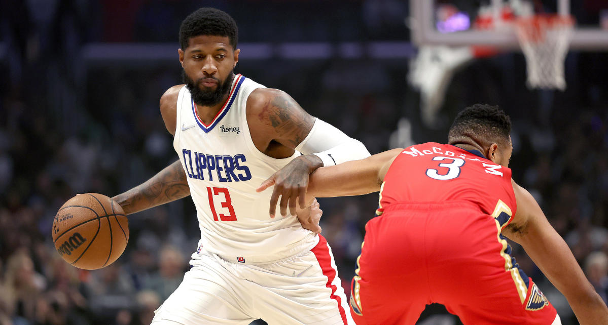 April 3, 2022, Los Angeles, California, USA: Paul George #13 of the Los  Angeles Clippers during their NBA game against the New Orleans Pelicans on  Sunday April 3, 2022 at Crypto.com Arena