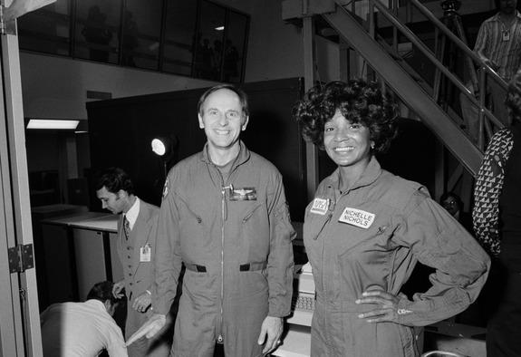 Actress Nichelle Nichols (Uhura in Star Trek) toured Johnson Space Center in Houston on March 4, 1977, while Apollo 12 lunar module pilot and Skylab II commander Alan Bean showed her what it felt like inside t