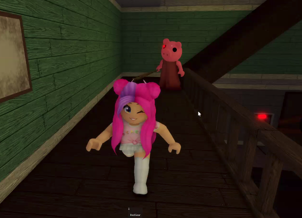 In Piggy, a pig chases players through a scary house while they try to escape. (Photo: MeganPlays)