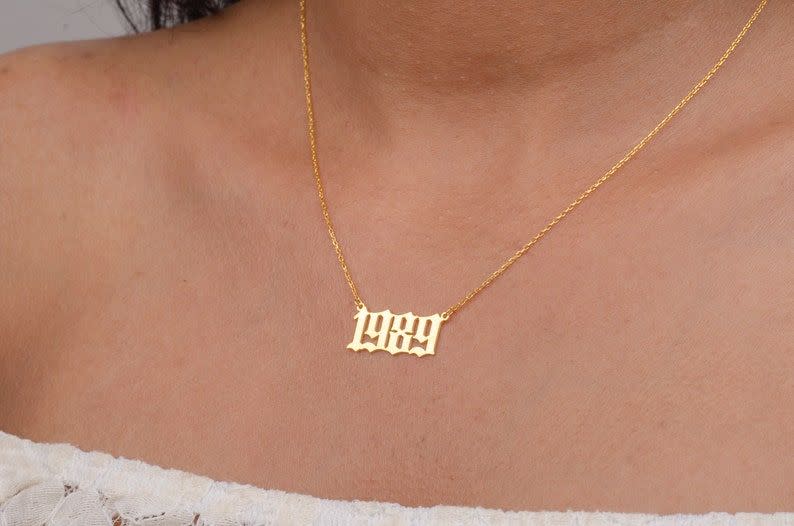 1989 Year Necklace