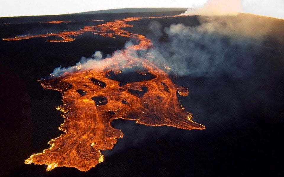 Mauna Loa - US Geological Survey/AFP/Getty Images