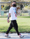 <p>Gavin Rossdale and his pup keep it moving on Friday in Los Angeles.</p>