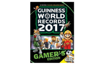 <p><b>Prix</b> : <a rel="nofollow noopener" href="http://www.hachette-pratique.com/guinness-world-records-gamers-2017-9782011609236" target="_blank" data-ylk="slk:14,95 €;elm:context_link;itc:0;sec:content-canvas" class="link ">14,95 €</a><br>Classique entre les classiques, le Guinness Book 2017 recense, comme chaque année, le plus gros chat du monde, la femme à la barbe la plus fournie, et – une fois n’est pas coutume – le plus gros collectionneur d’objets à l’effigie d’un hamburger. Pour un peu de piment geek, vous pouvez opter pour la version Gamers, qui fête les 25 ans de Mario Kart, recense les plus grandes stars du jeu sur le net et, bien sûr, vous donne <a rel="nofollow noopener" href="http://tempsreel.nouvelobs.com/galeries-photos/photo/20160908.OBS7694/photos-les-plus-delirants-records-du-guinness-book-2017.html" target="_blank" data-ylk="slk:les records les plus hallucinants;elm:context_link;itc:0;sec:content-canvas" class="link ">les records les plus hallucinants</a> du milieu du gaming et des eSports. </p>