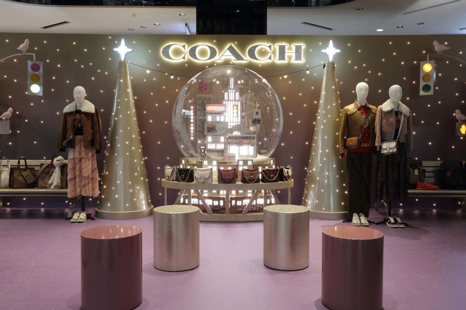 COACH HOLIDAY限定主題快閃店。（圖／COACH）