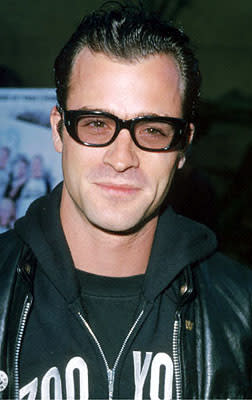 Justin Theroux at the Egyptian Theatre premiere of Sony Pictures Classics' The Broken Hearts Club