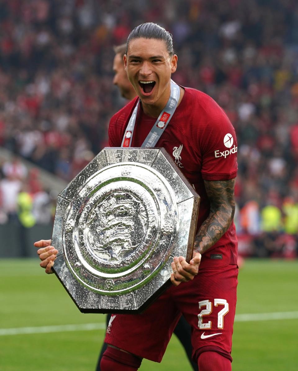Darwin Nunez, pictured celebrating with the Community Shield, can learn a lot from Liverpool team-mate Roberto Firmino according to Virgil Van Dijk (Joe Giddens/PA Images). (PA Wire)