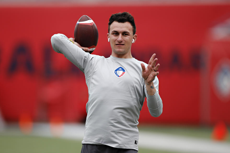 'Johnny Car Insurance': Former NFL, CFL and AFL quarterback Johnny Manziel is selling car insurance. (Getty Images)