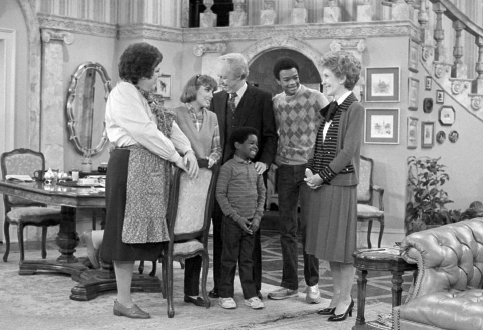 First Lady Nancy Reagan chats with cast members of the television series "Diff'rent Strokes" on the set in Los Angeles on March 11, 1983. Reagan made a special guest appearance on the show to help deliver an anti-drug abuse message. From left are Mary Jo Catlett, Dana Plato, Conrad Bain, Todd Bridges, and Gary Coleman, center.