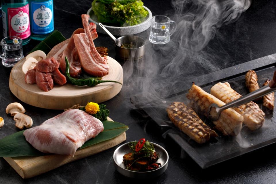 燒肉控必吃 超人氣韓式燒肉專門店 SSAM 一開幕就訂位爆滿。(圖/SSAM 韓式燒肉店提供)