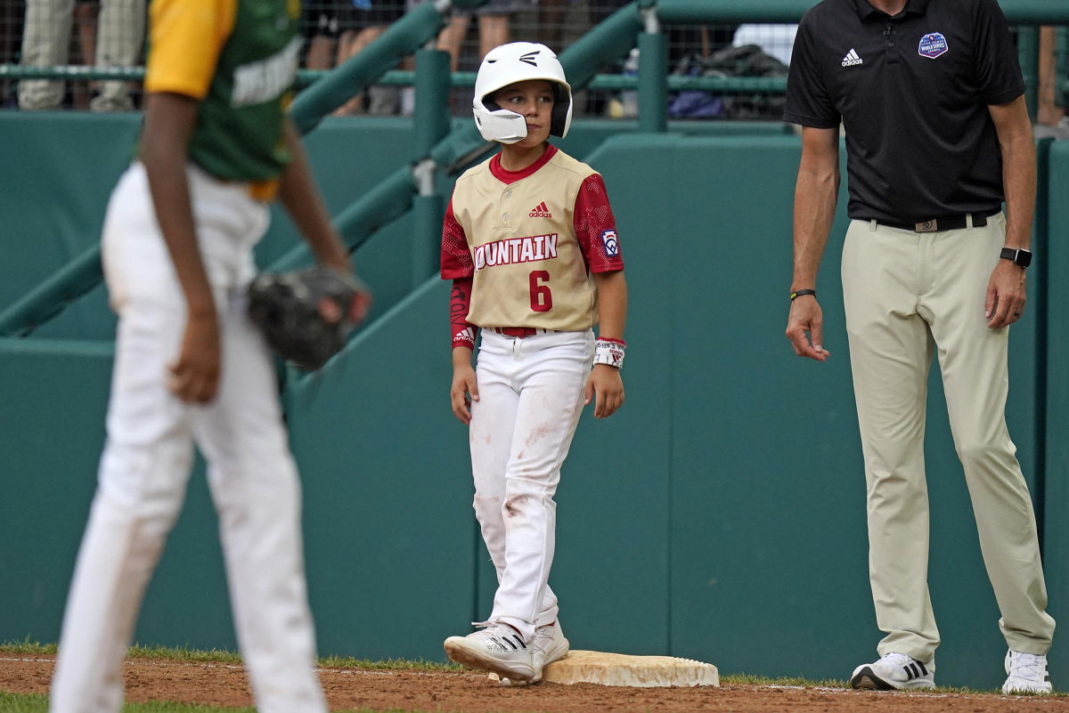 Easton Oliverson: Little League World Series player critically hurt in fall  will miss the games -- but asked if he could play, dad says