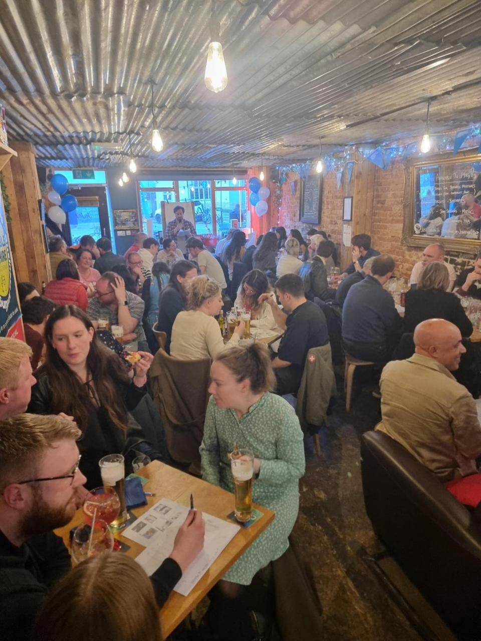 Oxford Mail: The quiz night at JoJo’s Café Bar
