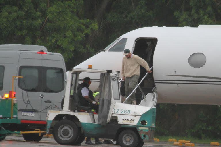 Llegada de Travis Kelce a Ezeiza