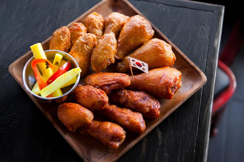 On Super Bowl Sunday, Roosterspin sells about 5,000 wings.