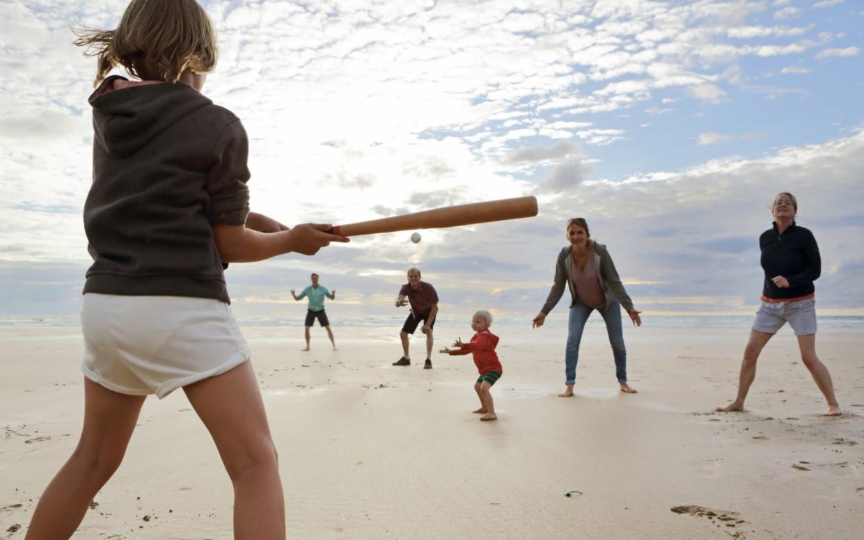 Family plays rounders - Peter Cade/ Stone RF 